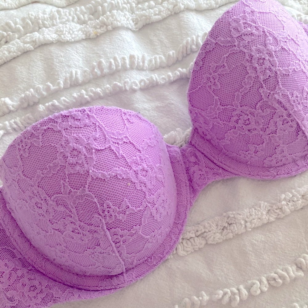 Victoria Secret Strapless Lacey Push-up Bra